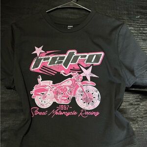 SHEIN Black and Pink Graphic Crop Top